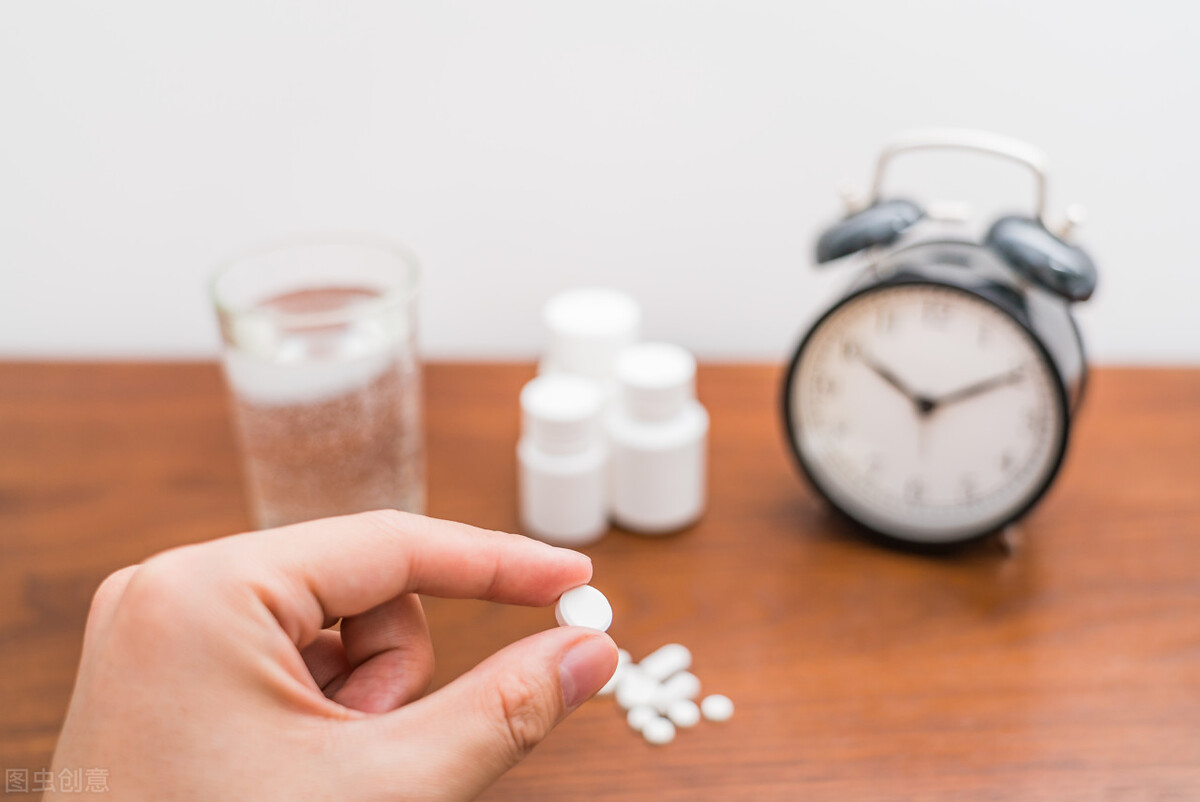 洋葱的降压作用有多少？能替代降压药吗？心血管医生告诉你