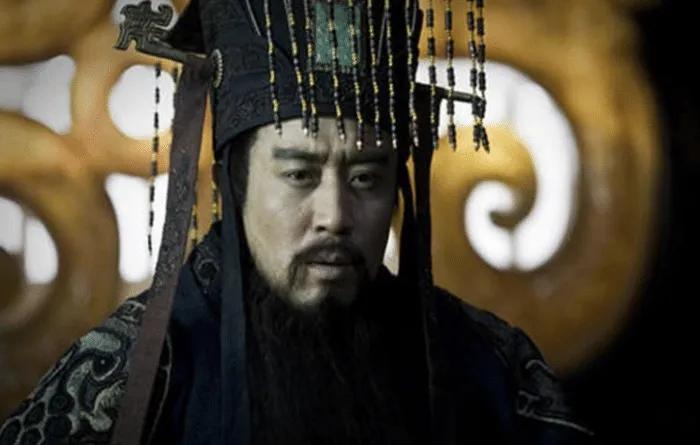 秦始皇明明叫嬴政，为什么他儿子却叫扶苏、胡亥，都不姓“嬴”