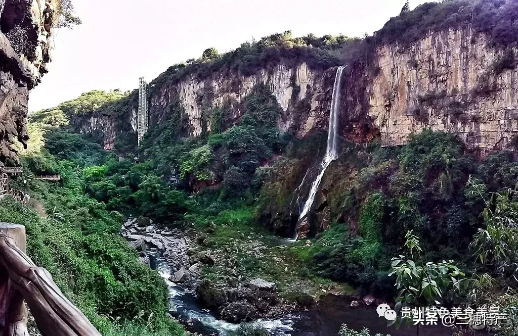 地球上美丽的伤疤，“中华第一漂”——兴义马岭河峡谷旅游攻略！