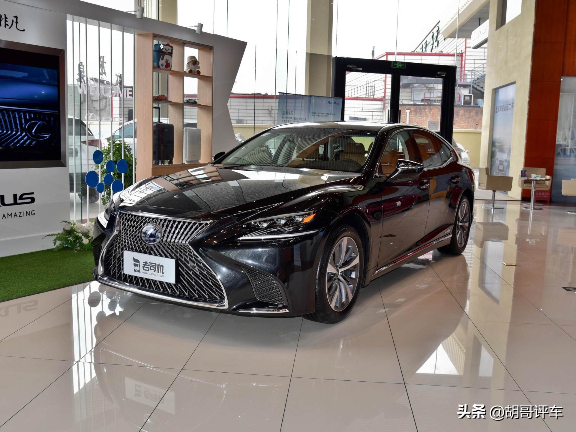 雷克萨斯750多少钱(都是70万元左右豪华行政座驾) - 价格百科