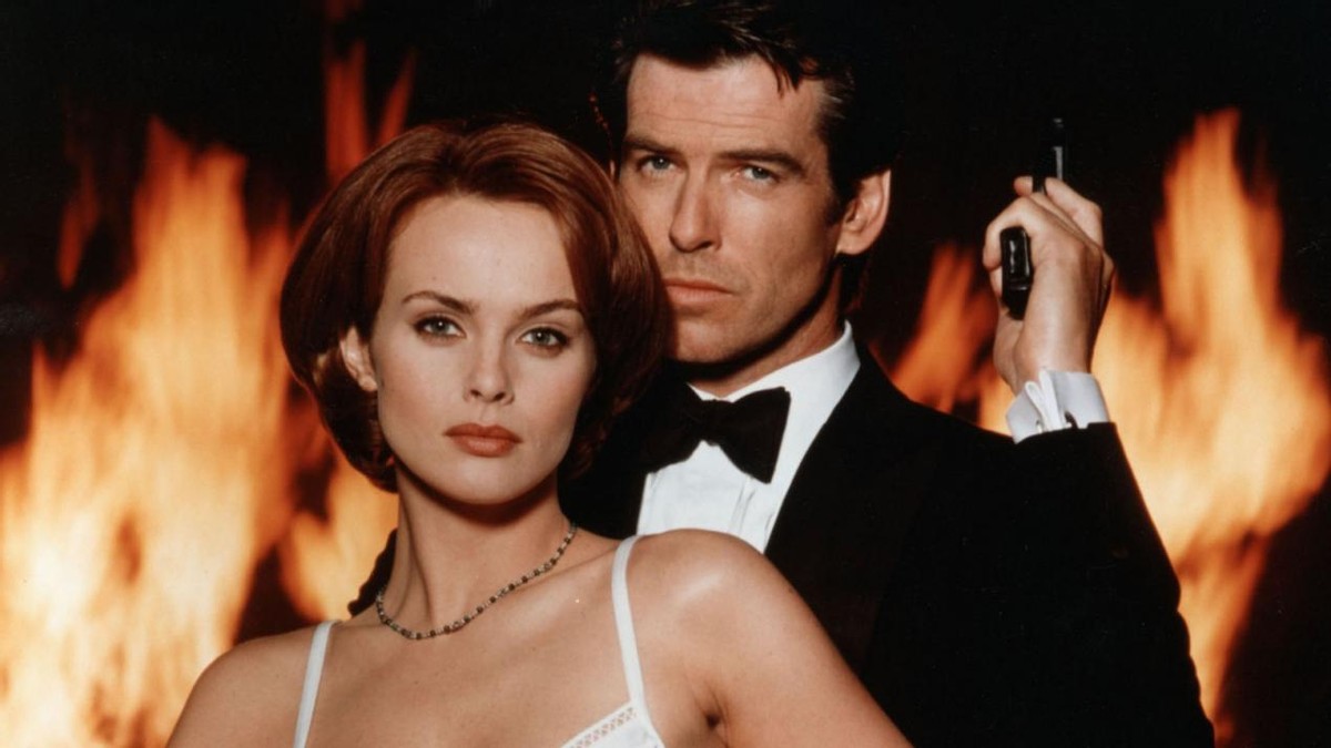 库存“007”电影最具吸引力的15个州，Hali Berry Tall