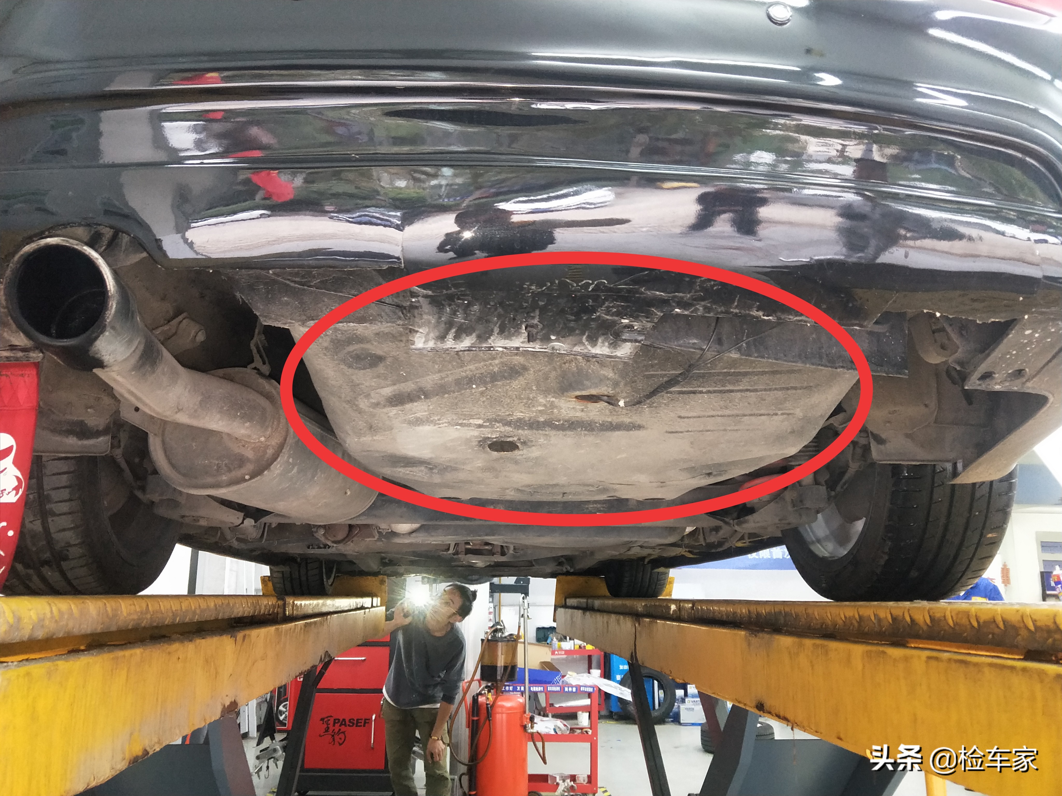 3万买辆气囊炸过的宝来R值不值？网友：带尾翼的大众车惹不起