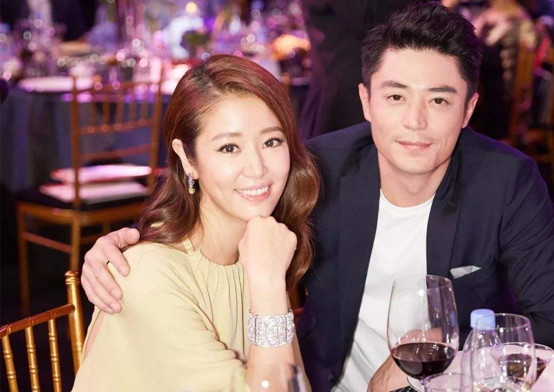 “白月光”林心如的堕落史，她背后的故事，远比你想得更恶劣