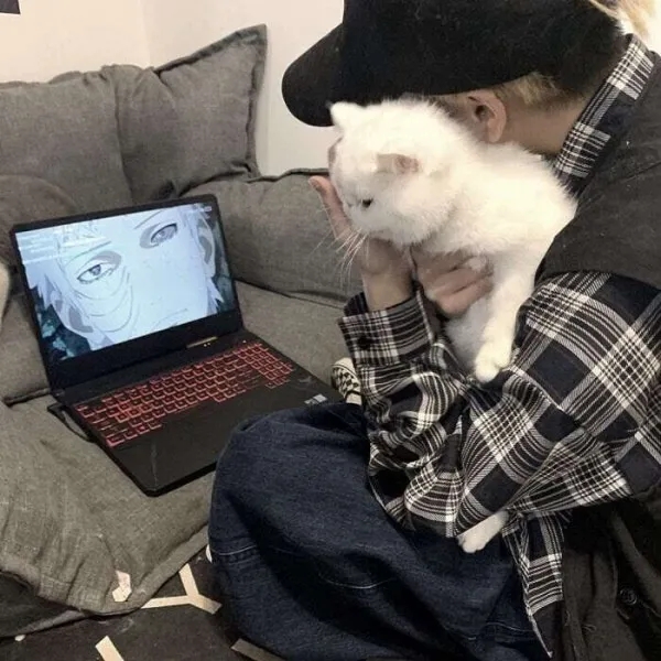 看起来很高级的男生头像