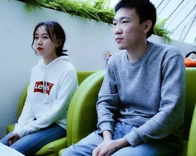 为了不影响学习，大学生也不能谈恋爱？大学老师的一番话引发讨论