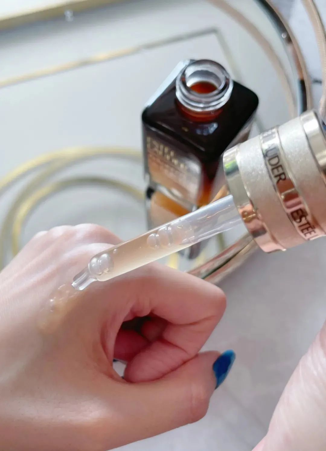 浓缩的都是“精华”，但美丽的不只是女明星