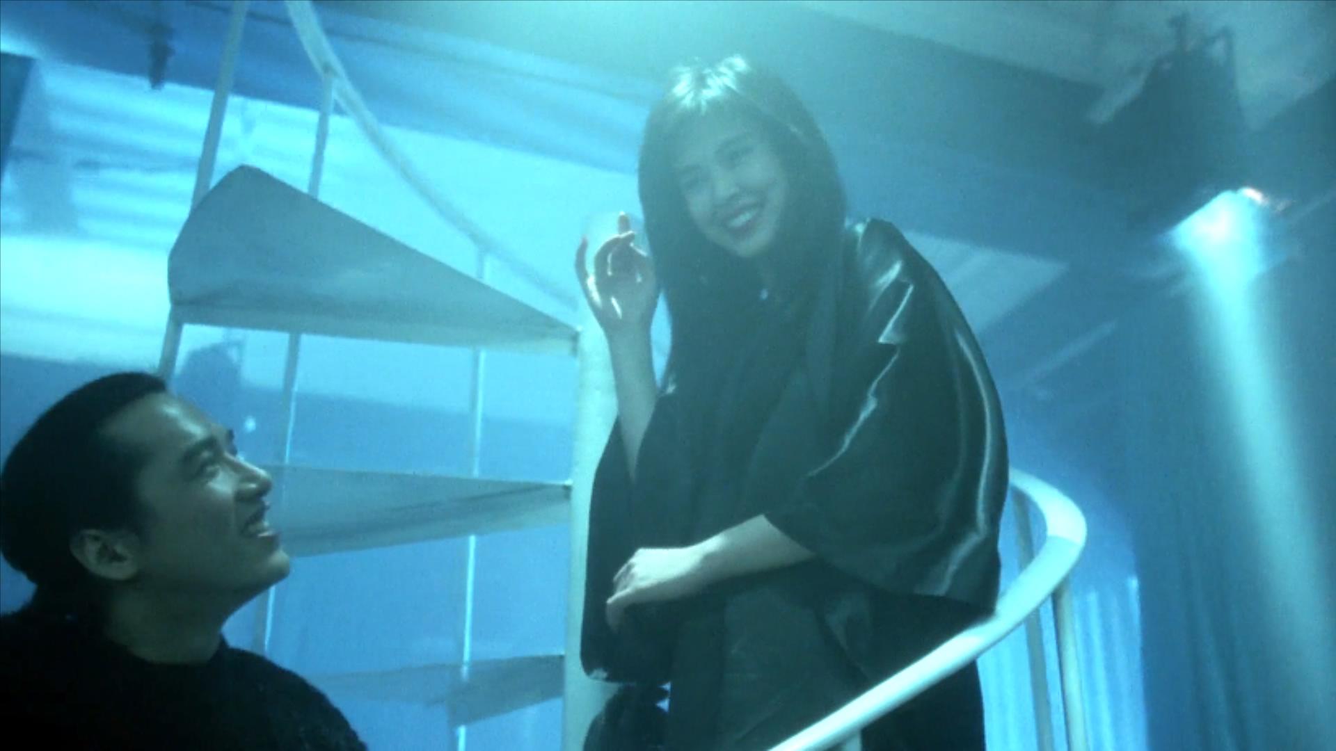 32年前，王祖贤大尺度出演潘金莲，曾志伟的武大郎更是形象贴切