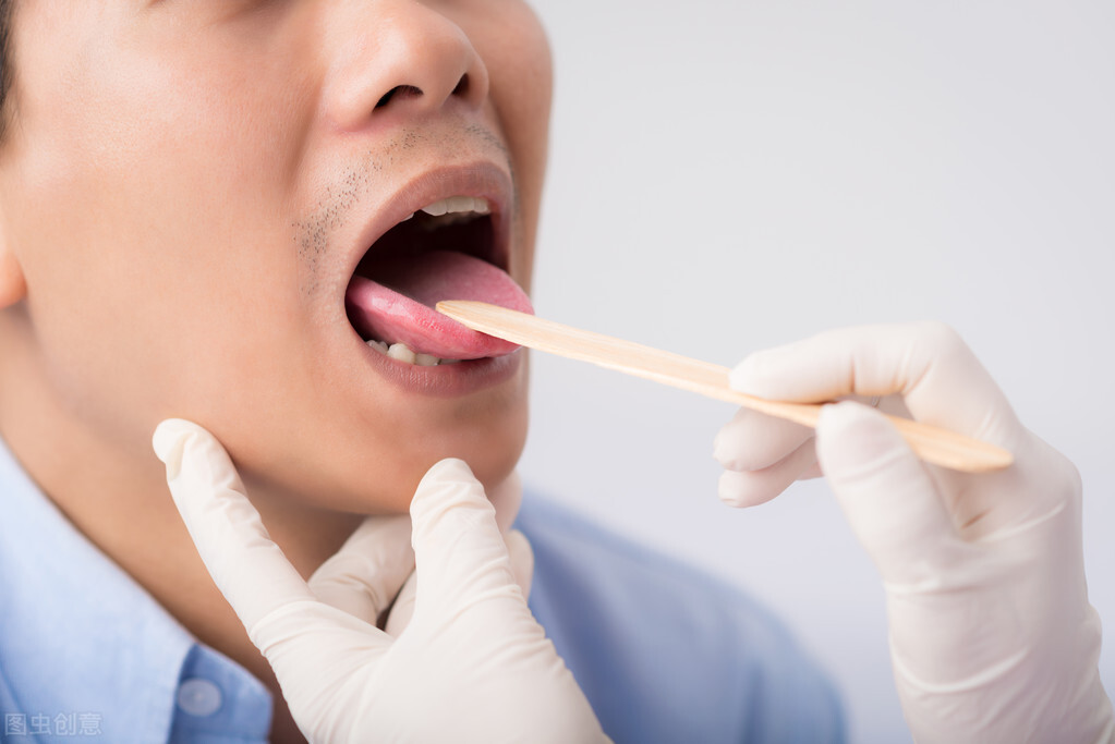 喉咙总有异物感怎么办？常见原因及缓解方法详解