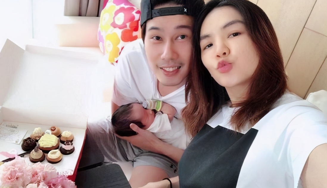 ella公开自己生娃视频,太疼导致表情扭曲,丈夫陪产惹争议