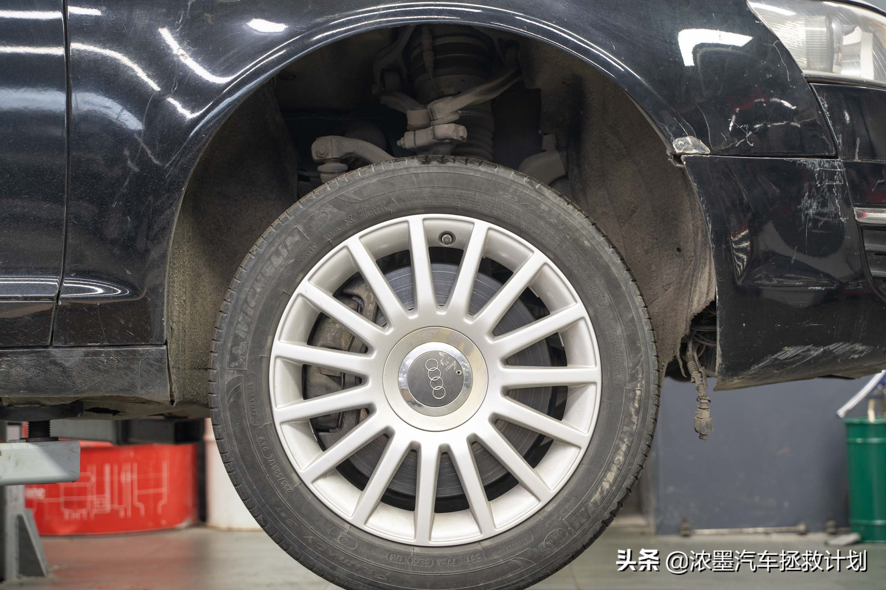 「迟暮英雄」整修一台十多年前的奥迪A6发动机，治理烧油烧水