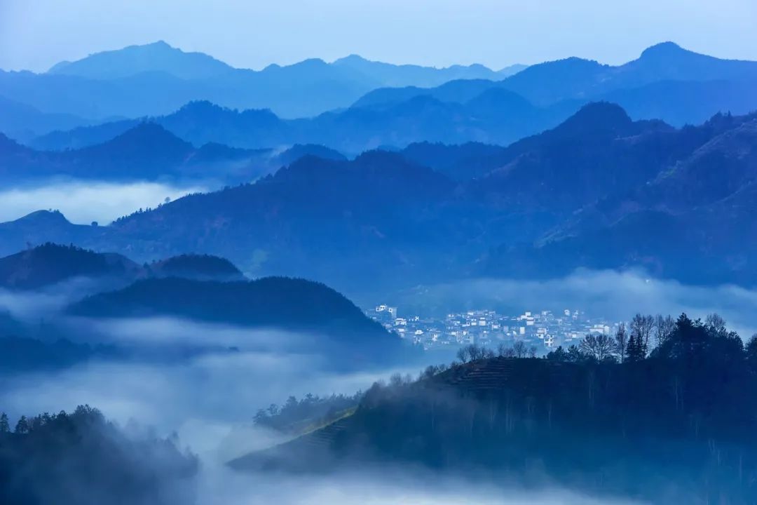 12首豪迈诗词，读来豪情万丈，荡气回肠-第10张图片-诗句网