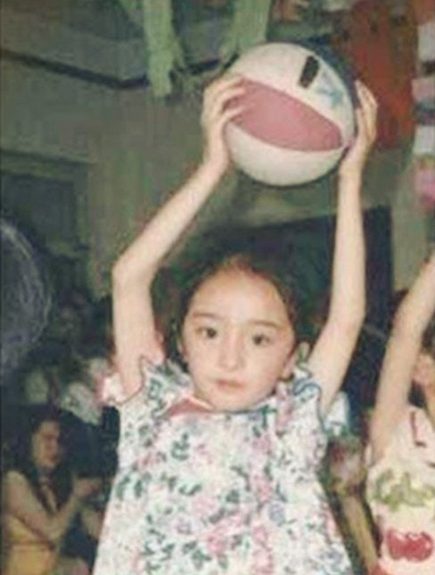 杨幂的上位史和她的绯闻男友们，黑料满满的她如何走到今天这一步