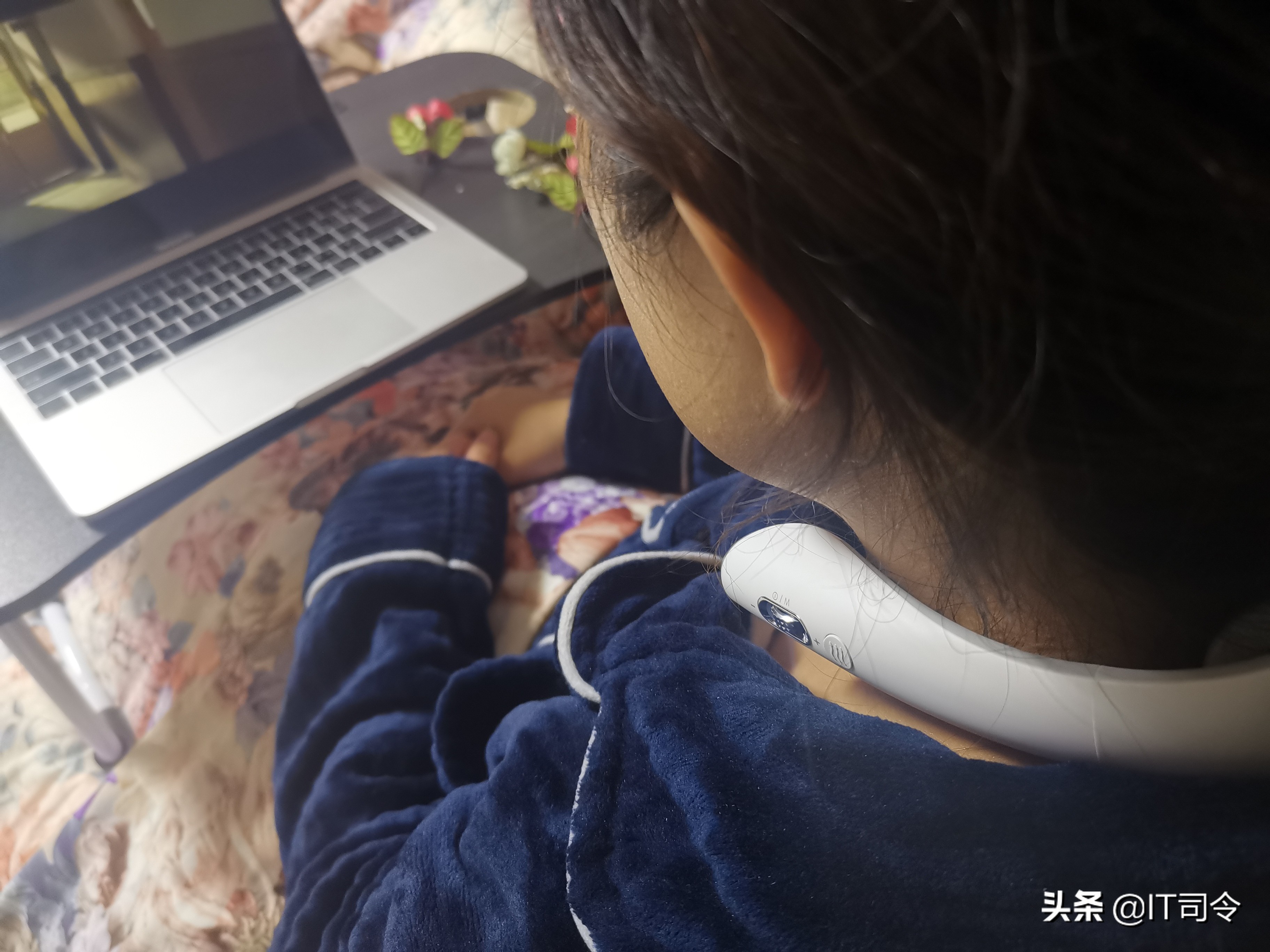 颜值高实力强，SKGK5颈椎按摩仪上手评测