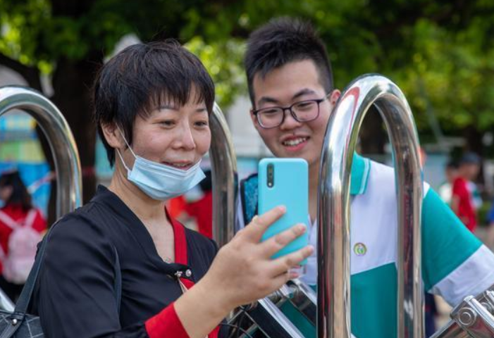 江苏首次用全国卷，再不用解释430分上清华，考生：英语难度降低