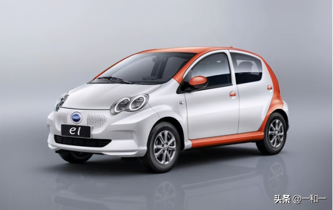 3万块只能买宏光MINI EV？长安入局 低端电动车时代来临