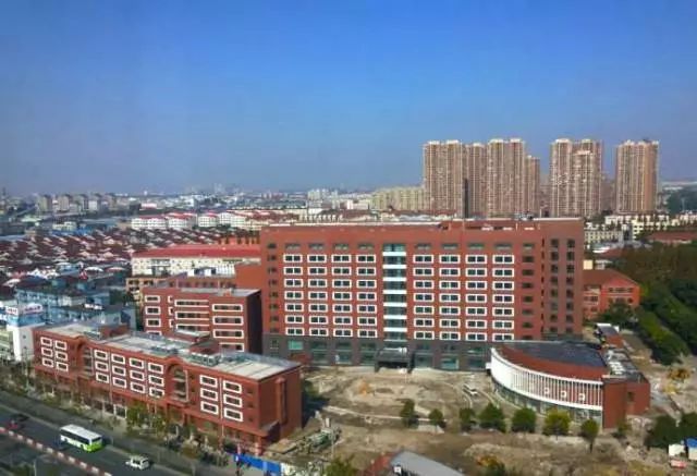 上海有这么一座地铁站，可以直达20多所大学