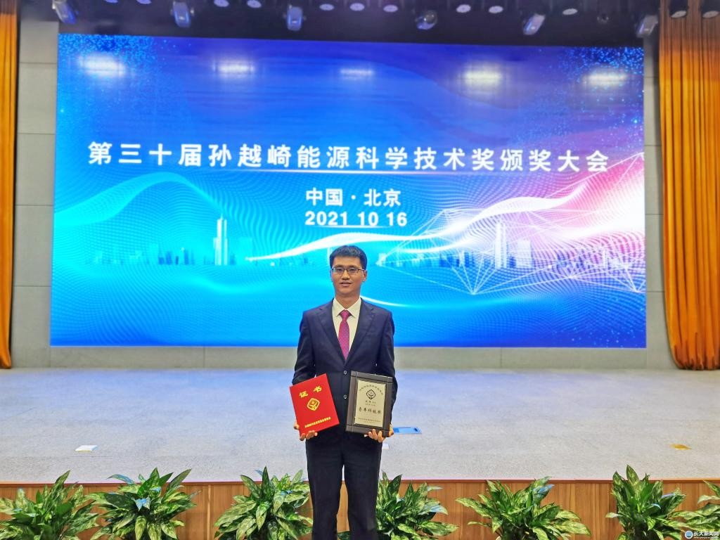 满园绝色关不住！全国景色“最美”大学之一，深藏湖北