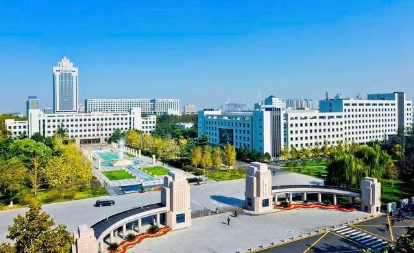 985高校没招满人，两次进行补录，投档线只有538分