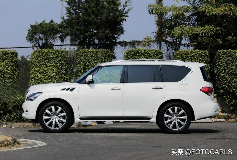 英菲尼迪QX80 5.6L V8实拍，最低售价113.8万，为啥干不过LX570？