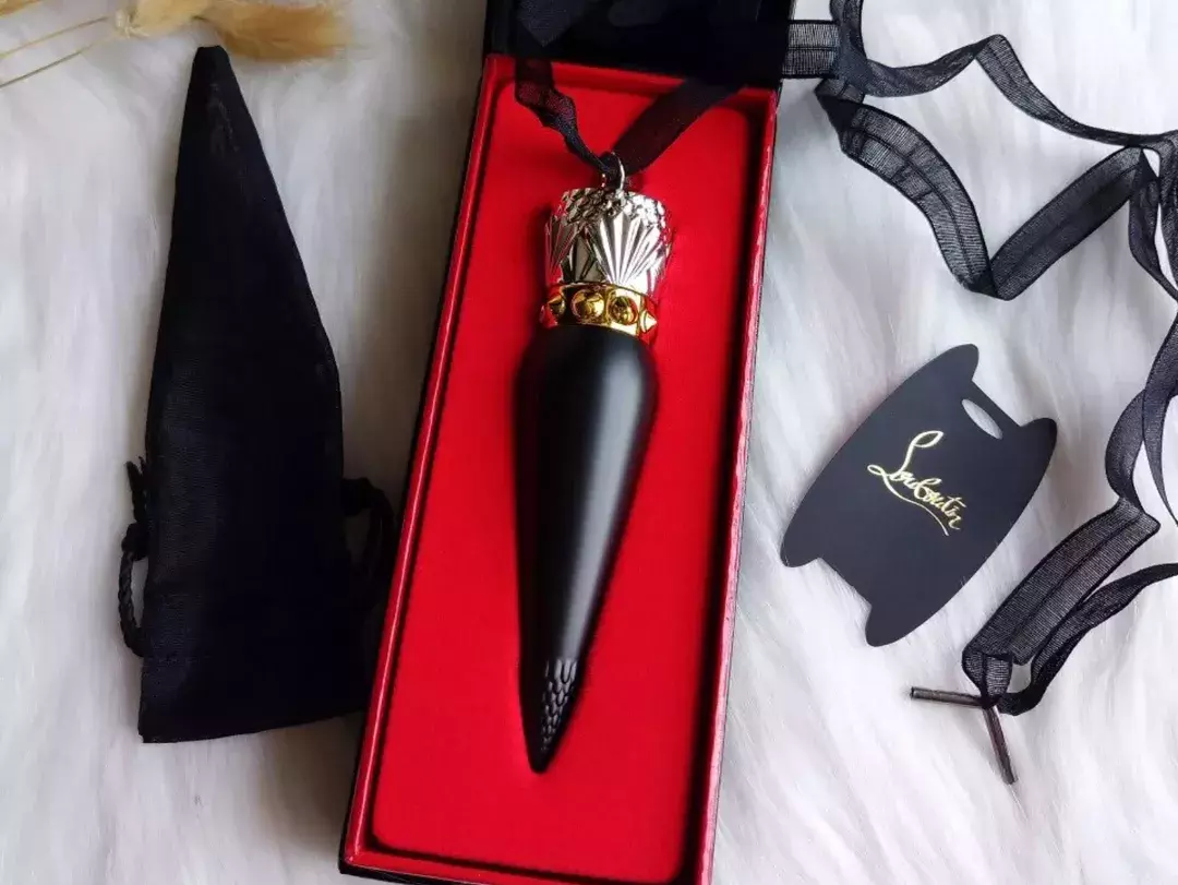 大牌口红里原来还有这些宝藏色号?!趁还没爆火前赶快买起来