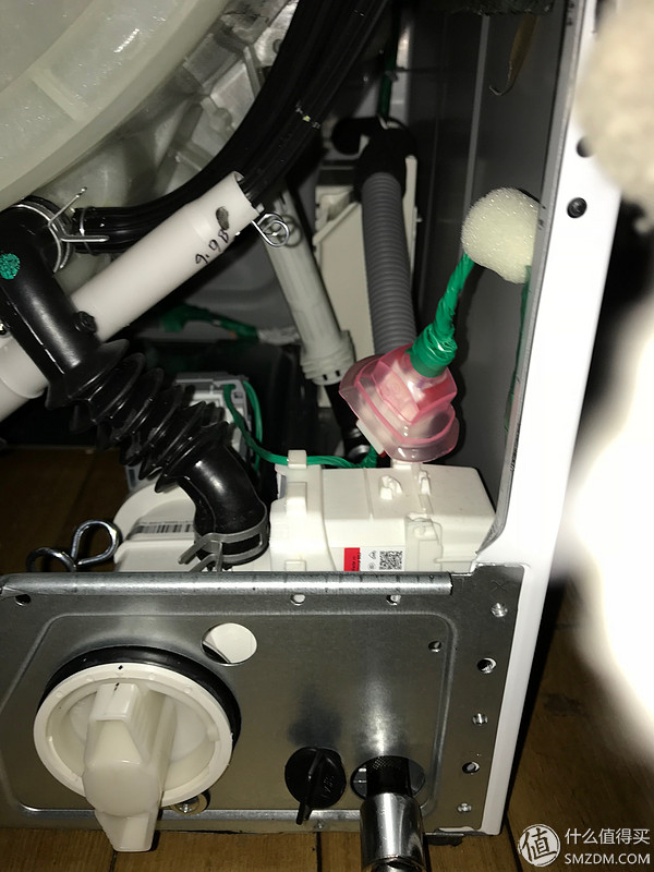 洗衣机：有容乃大 四千元10kg哪家强？松下、LG、三星对比横评