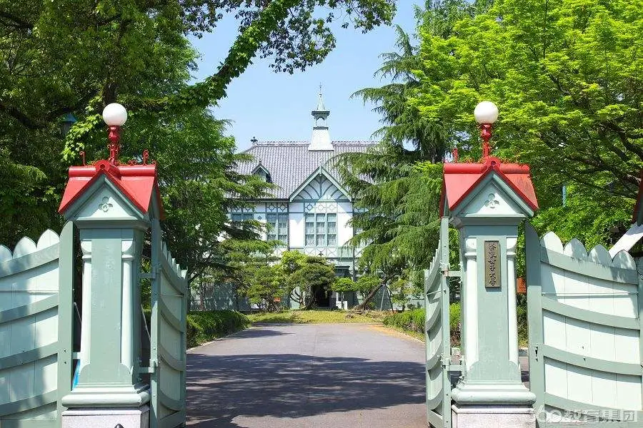 日本的这家女子院校，男生也可以报