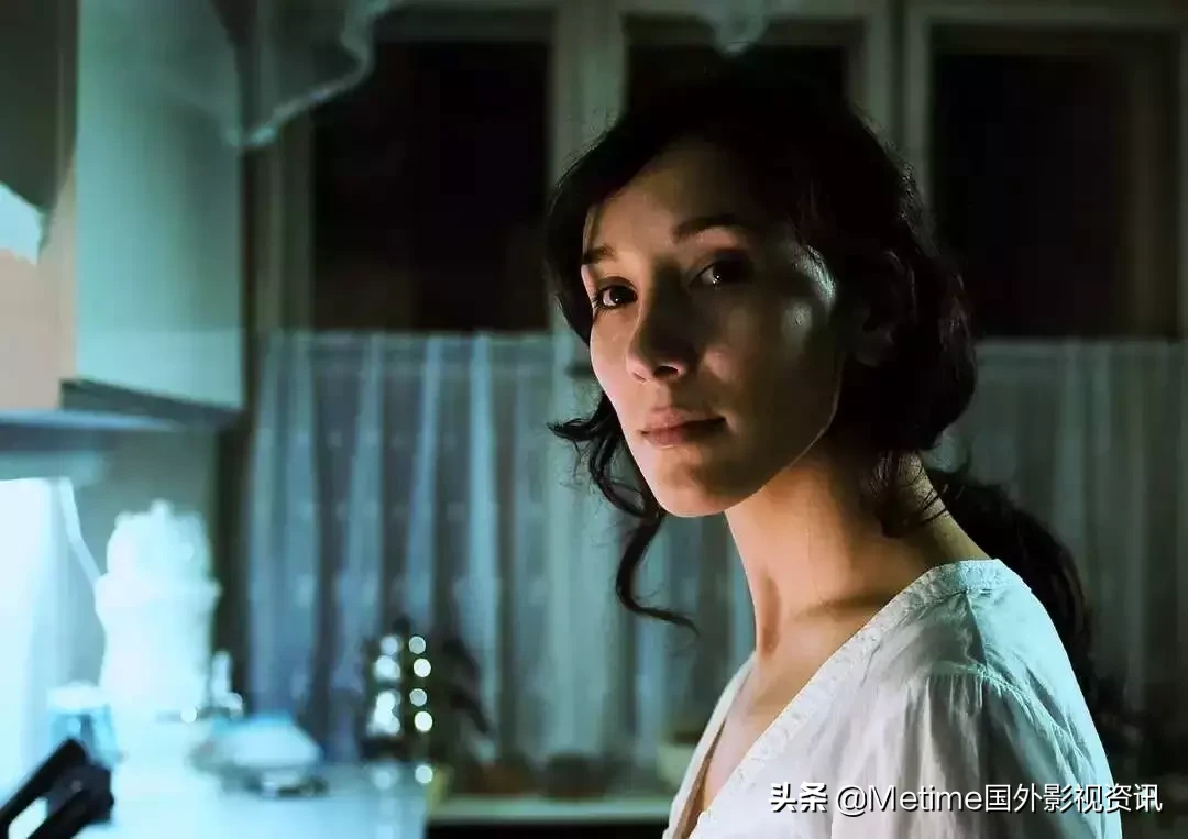 这部影片获得过三项国际大奖,影片泪点较多,建议观影时带上纸巾