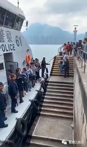 是什么“铁拳”，打得港中大学生会突然解散？