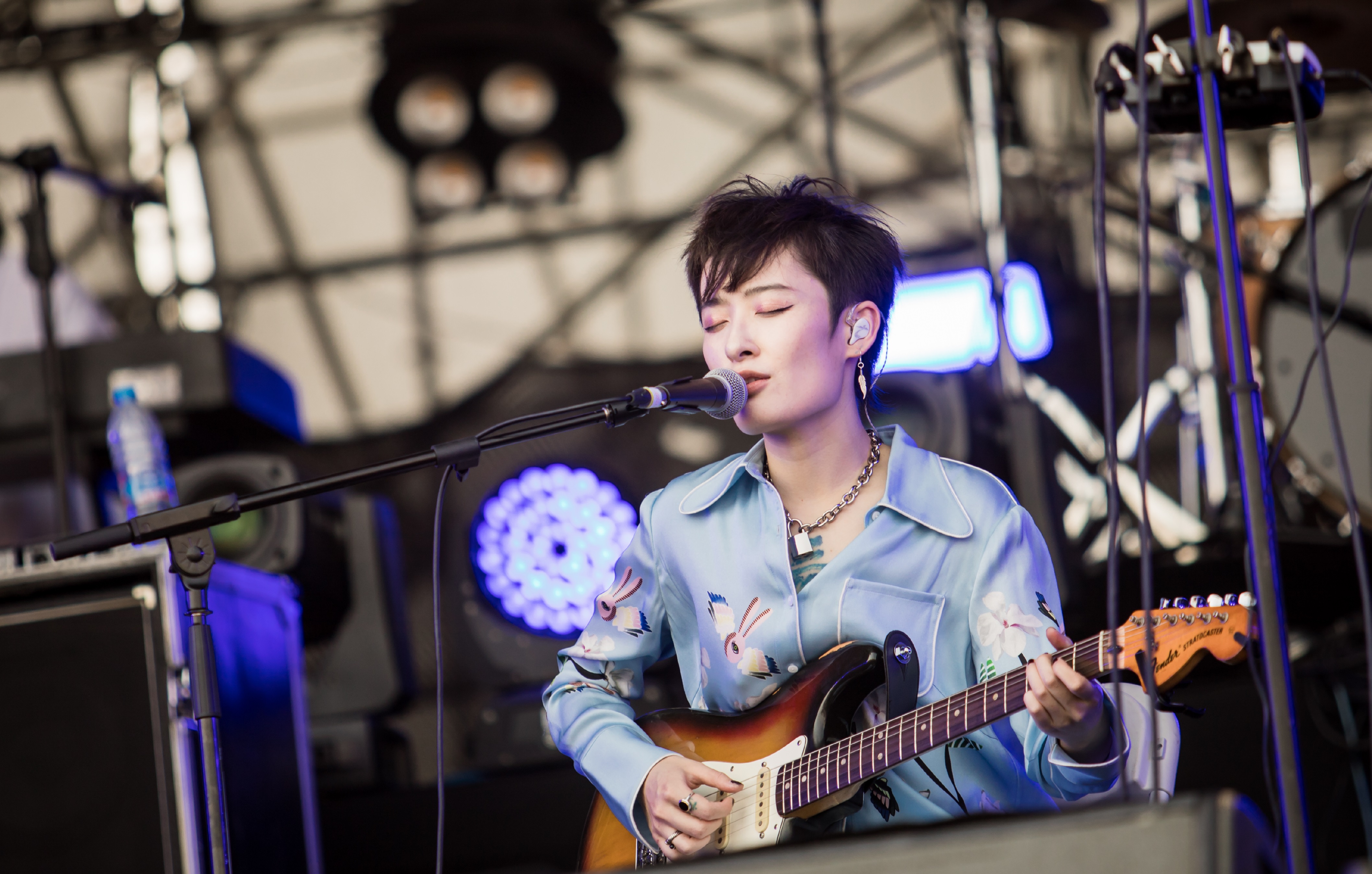 曾轶可厉害了,《吐槽大会》里的超短发又帅又酷,选对发型很重要