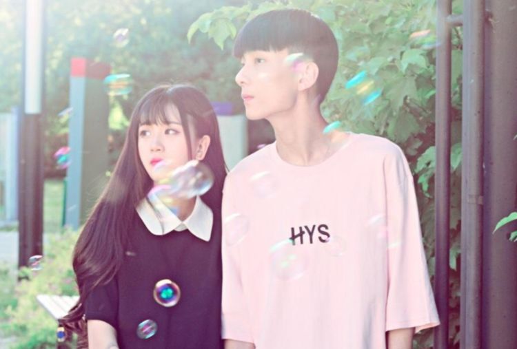 毁尽三观的"网红夫妻"王乐乐与杨清柠,揭开了网红的遮羞布