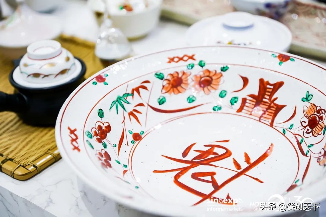 58张图，24种餐饮新思路，为餐饮企业打造更精准的品牌维度
