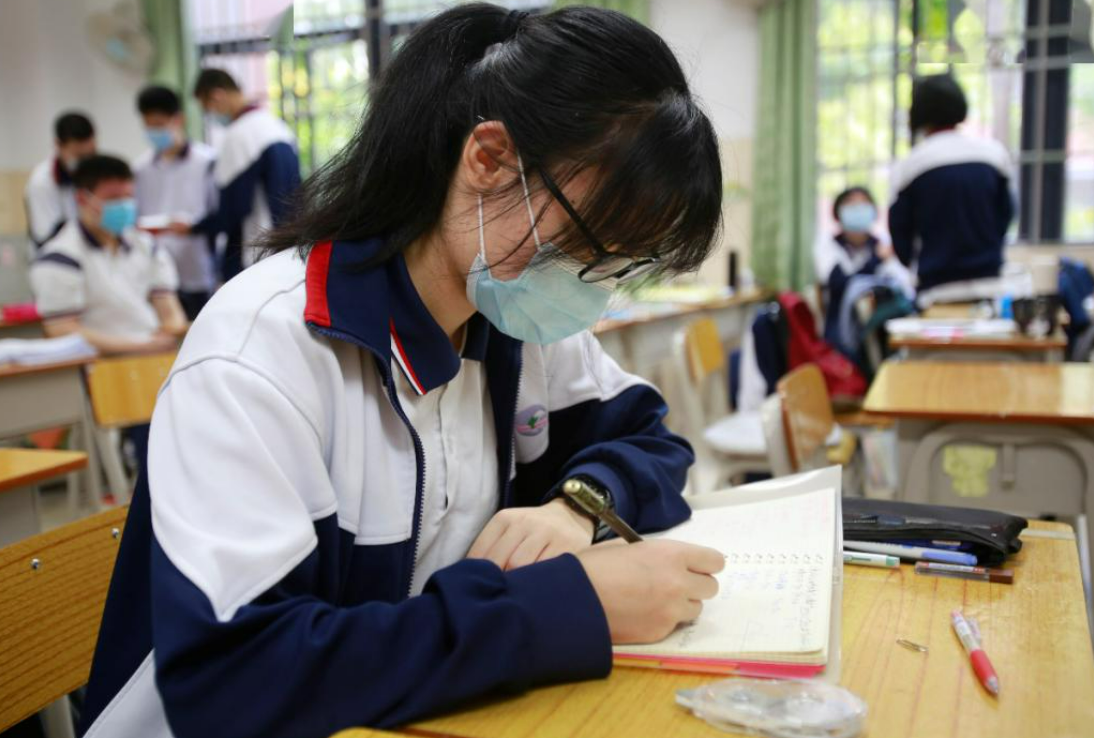 2022年高考迎来变化，未满足条件将无缘高考，成绩再好也无济于事