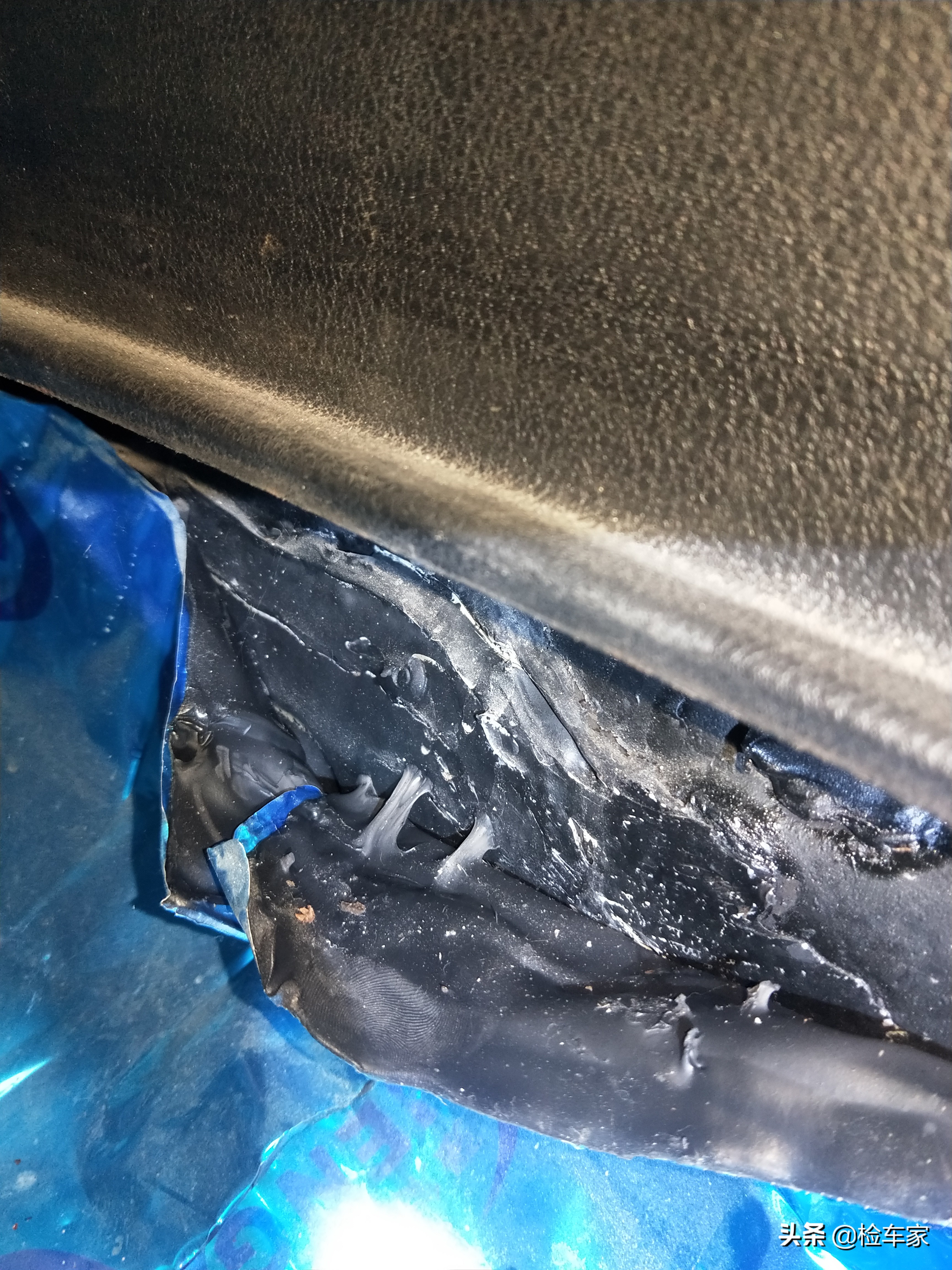 3万买辆气囊炸过的宝来R值不值？网友：带尾翼的大众车惹不起