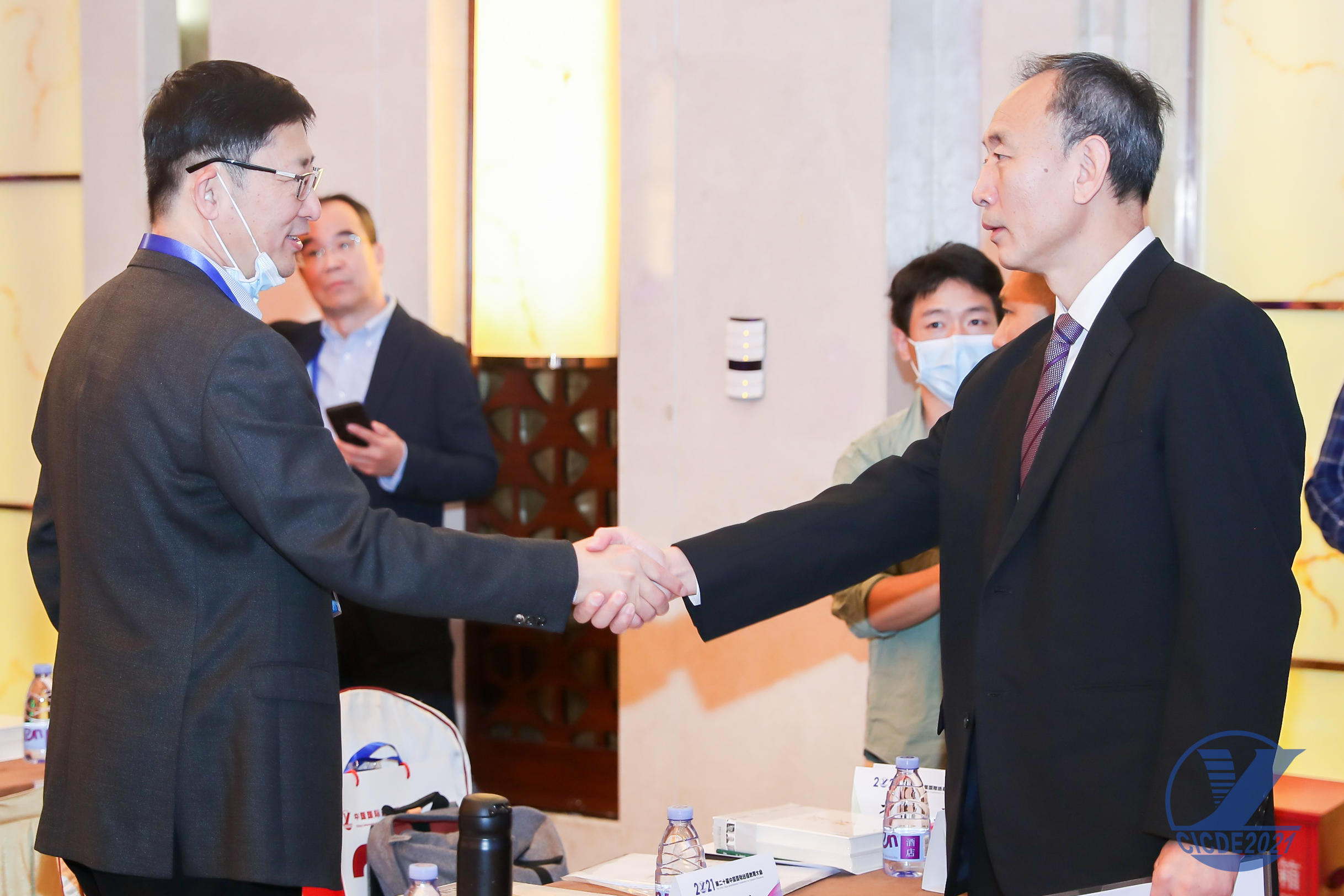 大会现场直击丨重整行装再出发，学历继续教育将迎大改革