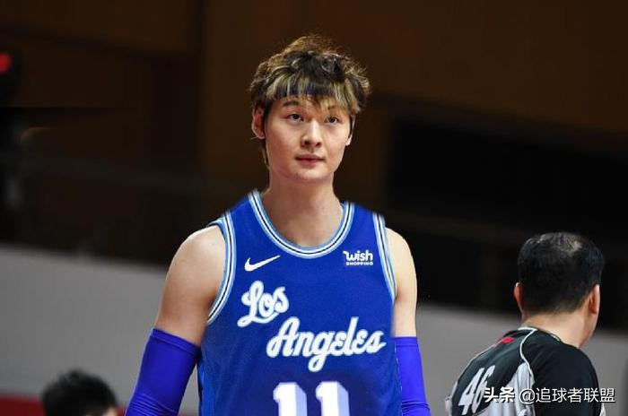 nba为什么有王哲林选秀权(详解湖人获王哲林签约权！为何特权能留这么久？曾表态想联手詹皇)