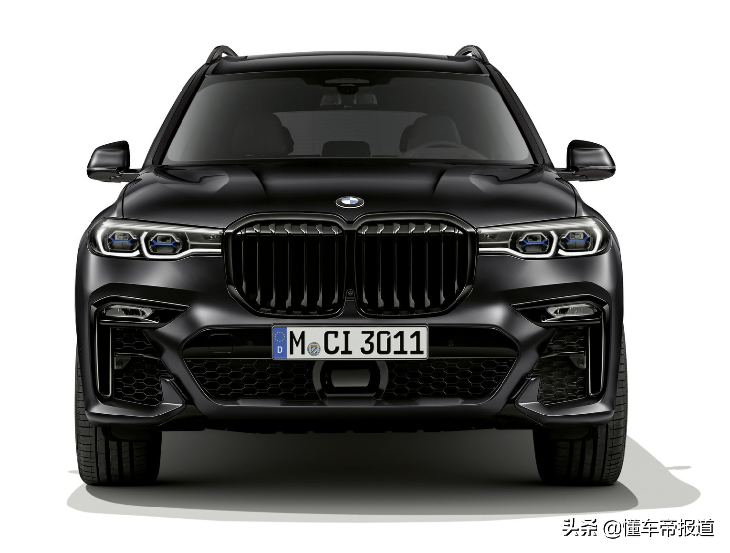 新车 </p><p>　　 宝马X5“大哥”，约合人民币82万元起售，宝马X7特别版发布