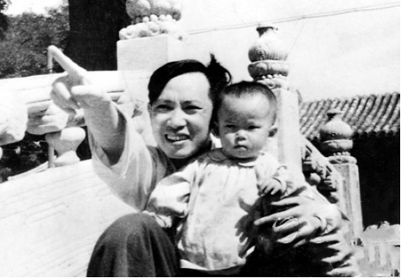 田家英陪伴毛泽东18年，44岁自杀身亡，毛泽东直言：他其实没问题