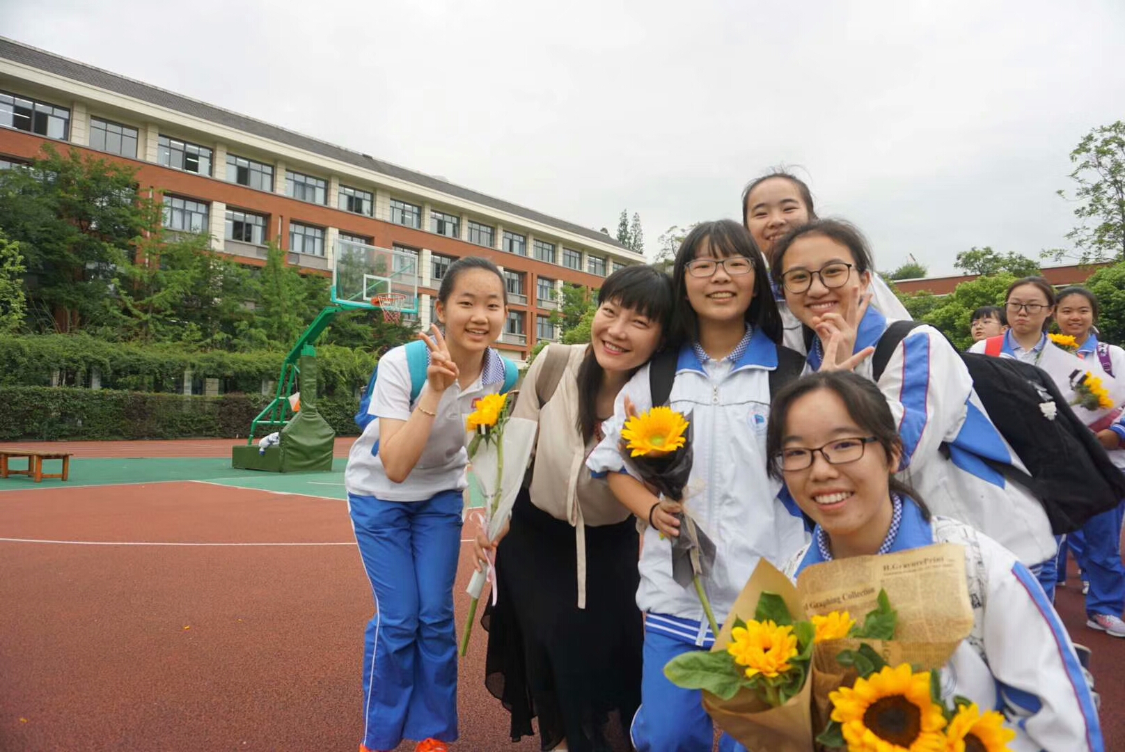 成都七中八一学校的理想教育2.0版上线，是不是你理想的教育？