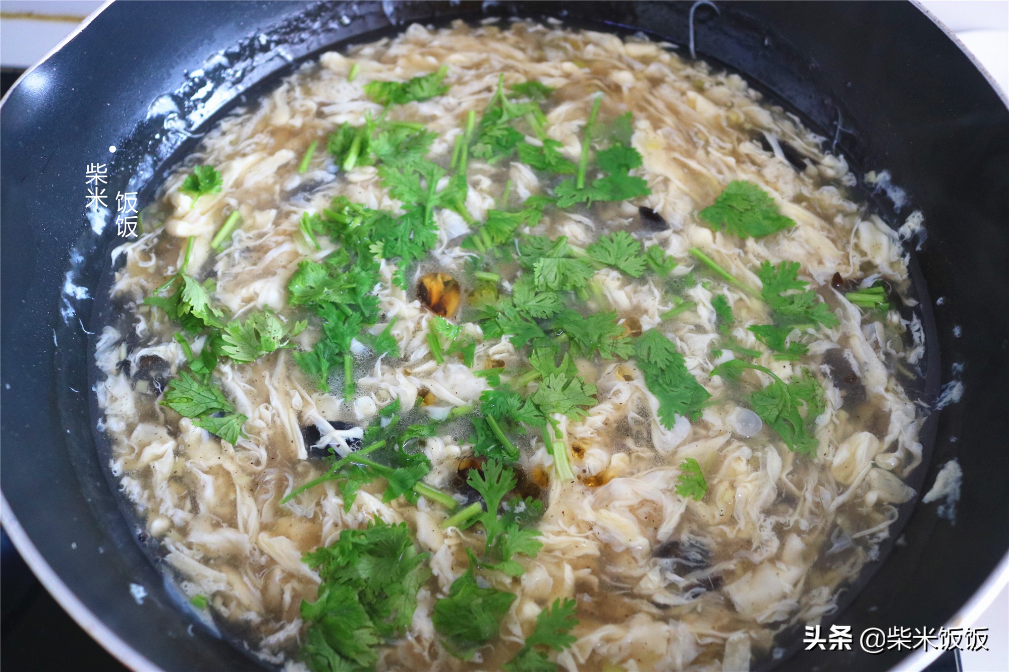 鸡蛋汤这样做，没有油烟，鲜香开胃，一碗下肚浑身舒服