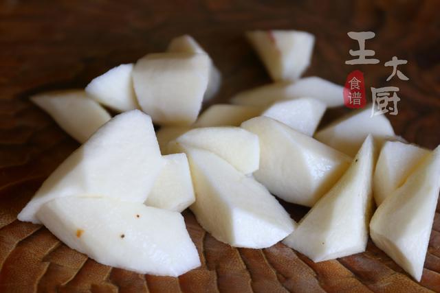山藥燉雞湯,