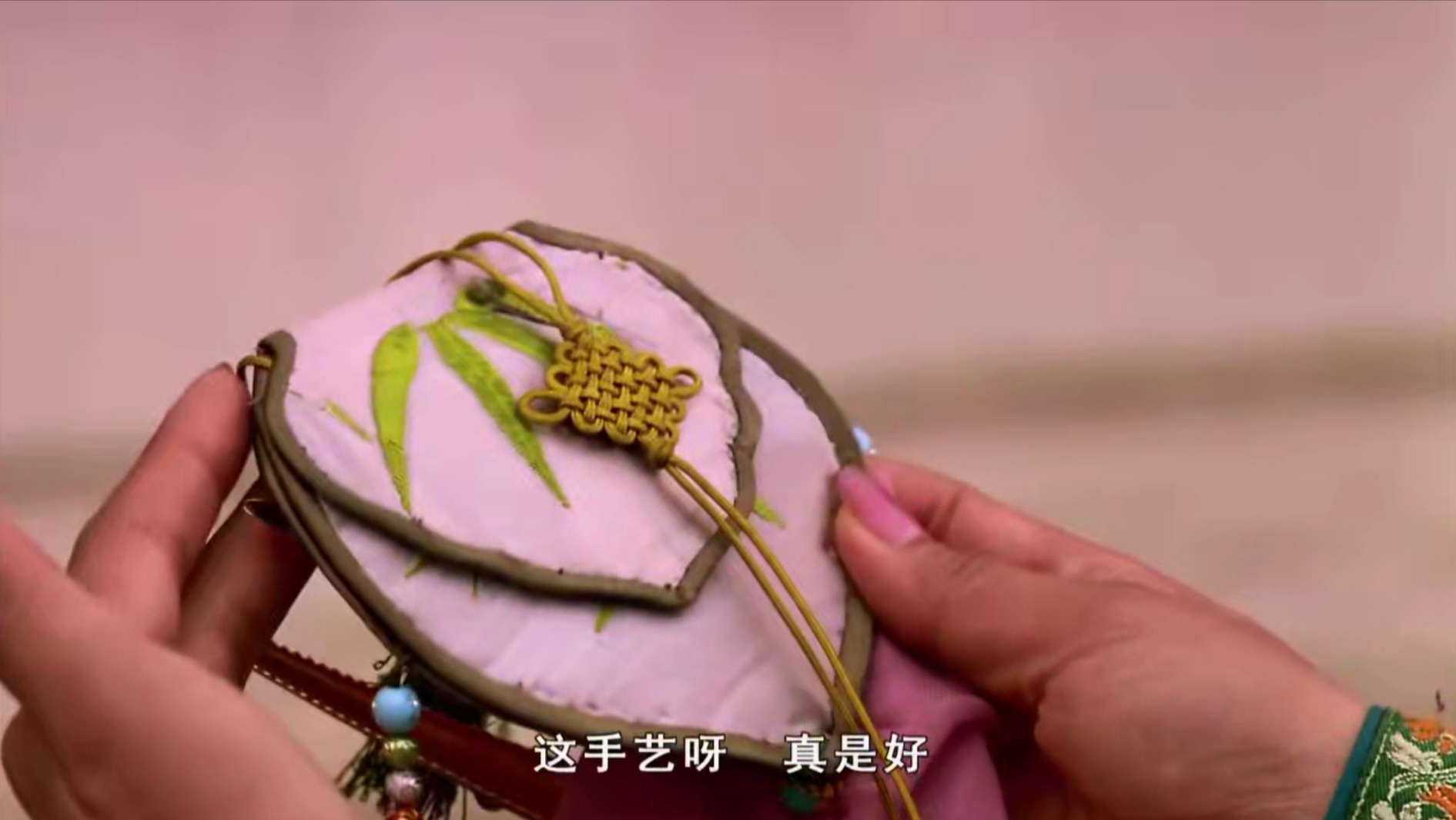 看到"柳叶合心"就知道苏培盛和槿汐私通,为何敬妃对柳这么敏感