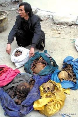 女子骨灰被配阴婚女网红骨灰被调包