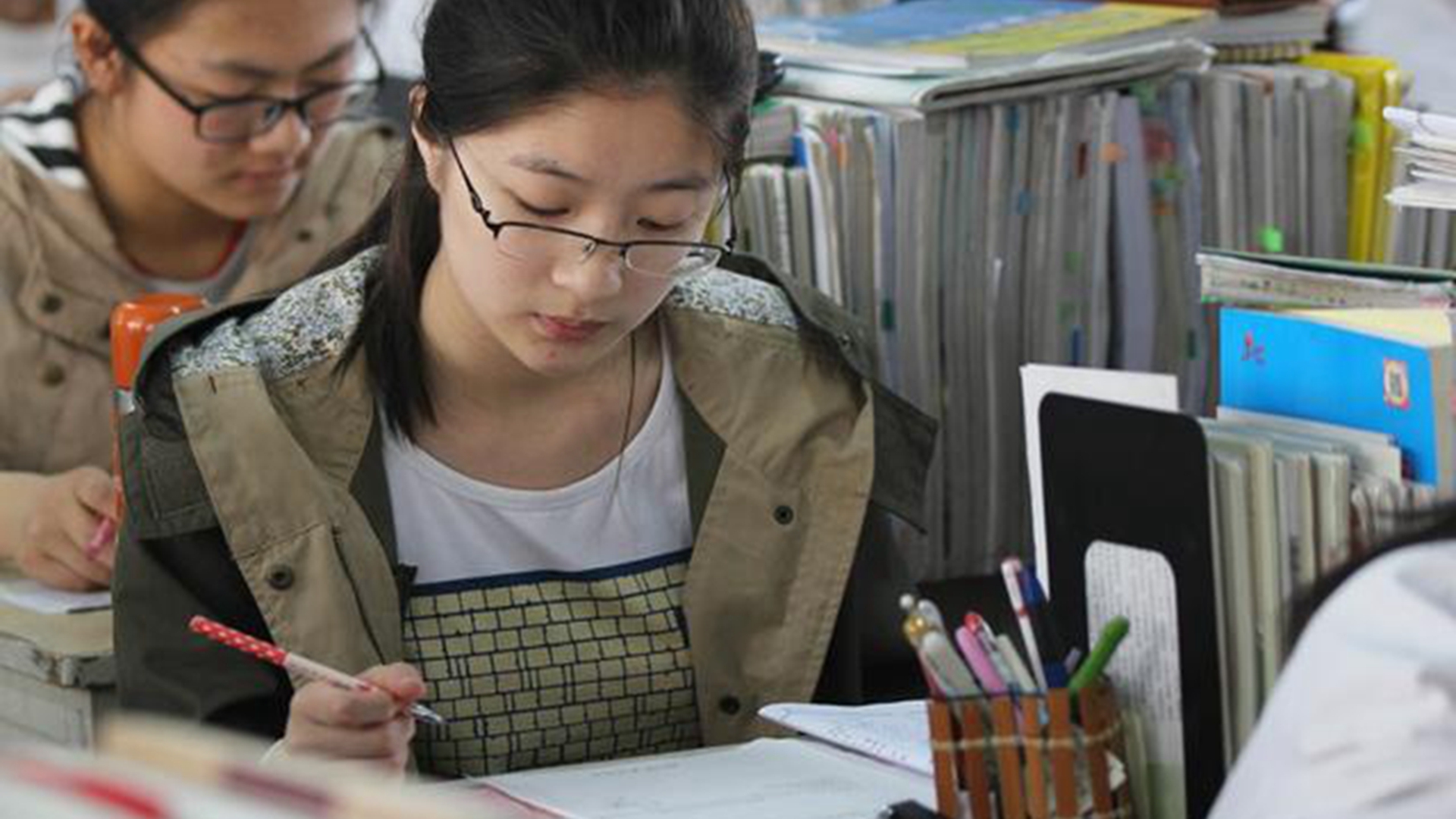 重点高中"落榜生"自述:"学霸"到"学渣",原来只需半年