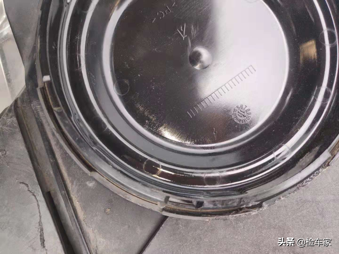进口大众CC新车落地58万、二手只要12万。谁说的大众保值率高？