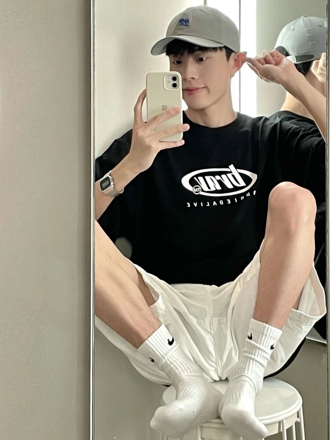 长得帅的男生真的有很多人追吗?能追到手吗?