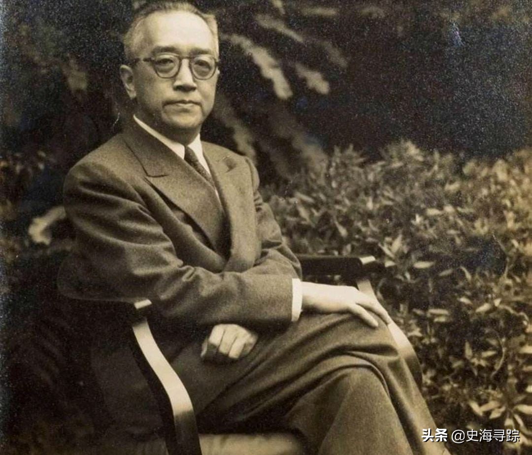 胡适是怎样的人？有人仰崇有人驳斥，季羡林先生的评价一语中的