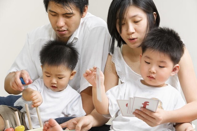 幼儿学习古诗，不重理解，重在感知，就用这30首启蒙吧