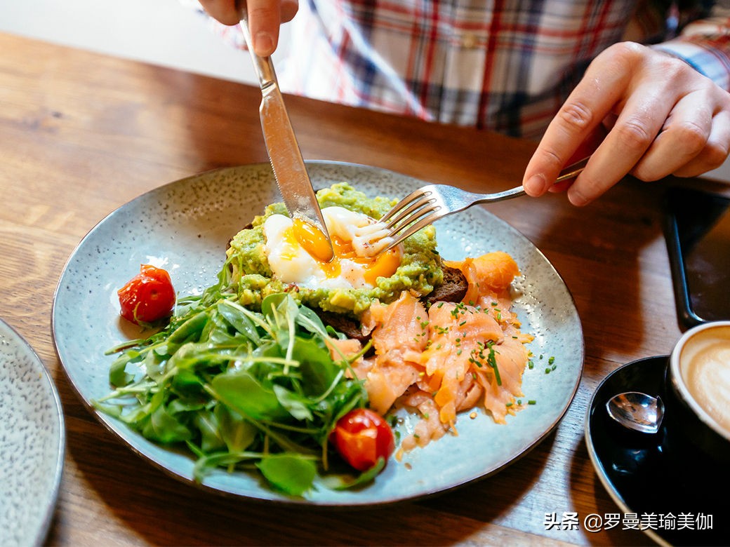 瘦小腹最有效的方法 教你几个动作快速减掉肚子