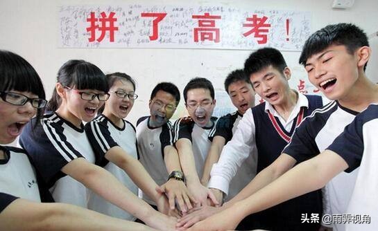 西南财经大学天府学院学费（2009年高考）