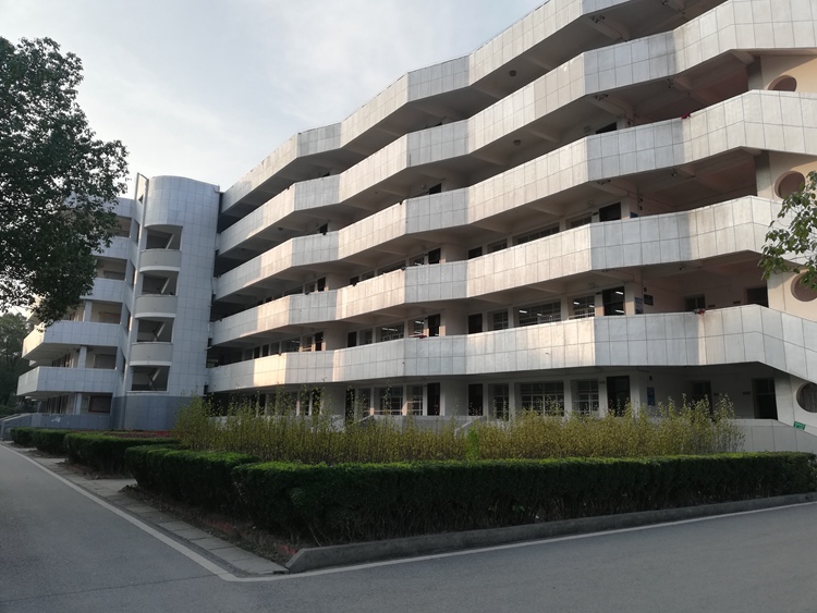 湖北江汉地区两所好高中，天门中学、仙桃中学，2020高考喜报公布